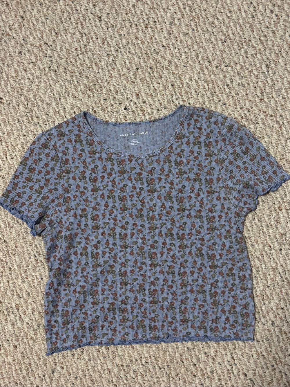American Eagle Blue Floral Scalloped Crop Top